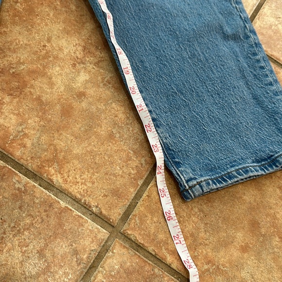 Madewell Balloon Jean in Light Wash | Size 29 - Picture 6 of 6